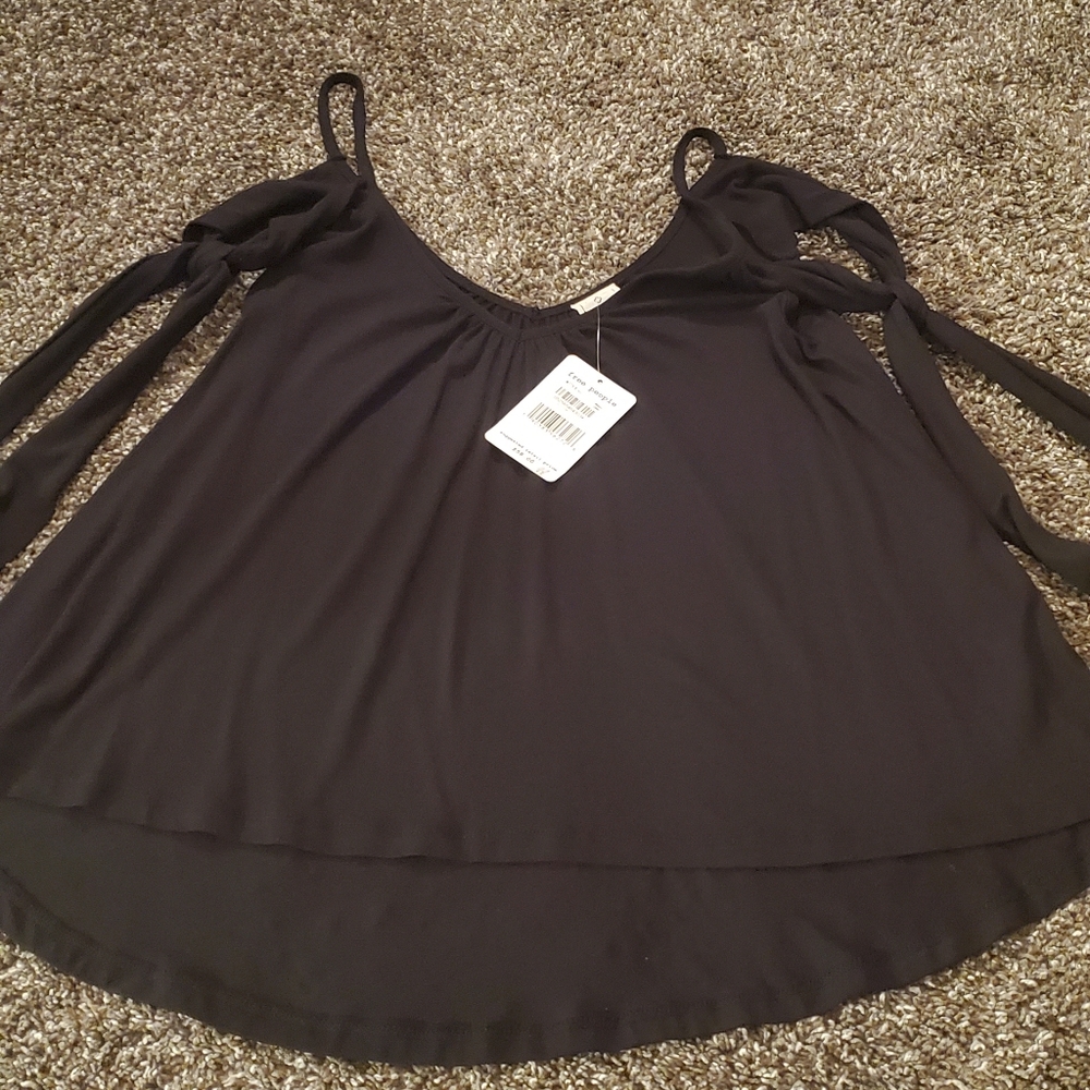 NWT Free People black cold shoulder/tie top